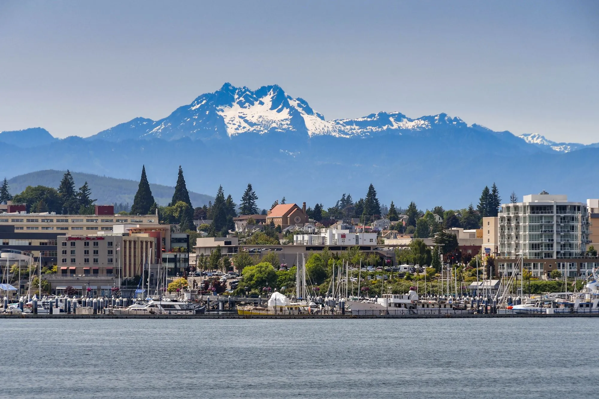 We make moving fast, stress-free, and simple for families and businesses across Bremerton, WA
